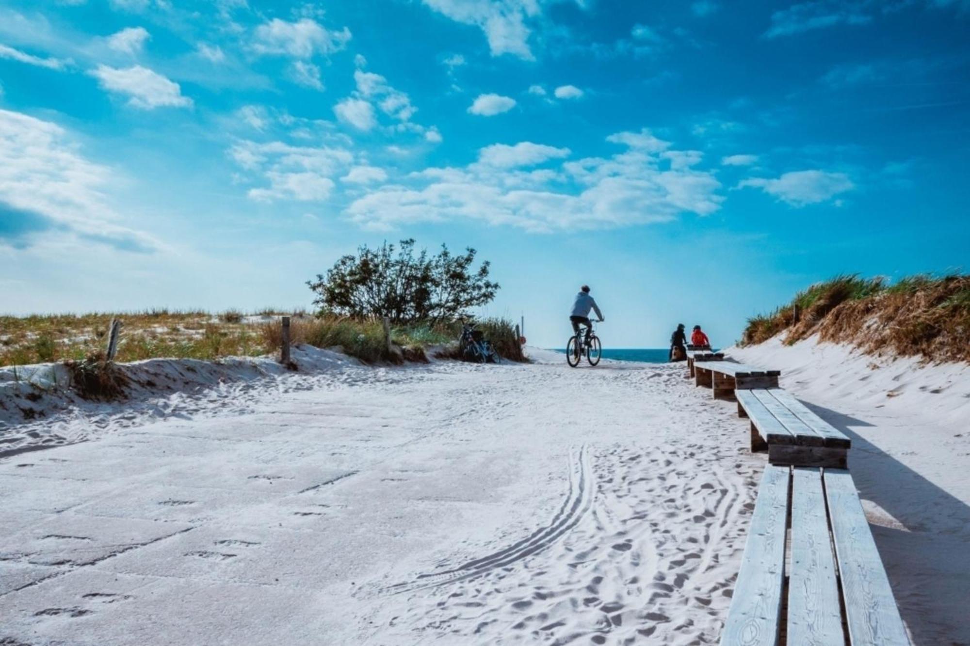 Ferienwohnung "Strandgut" Neuhaus  Екстер'єр фото