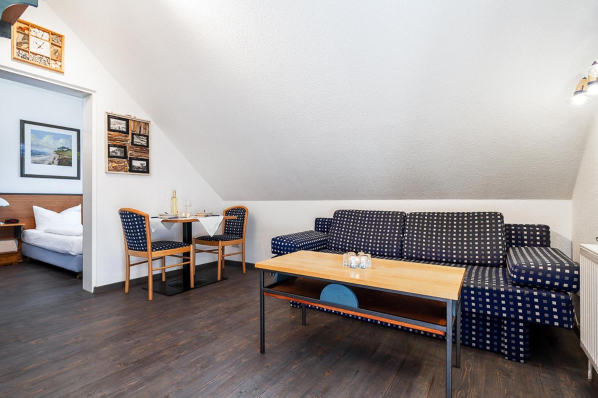 Ferienwohnung "Strandgut" Neuhaus  Екстер'єр фото