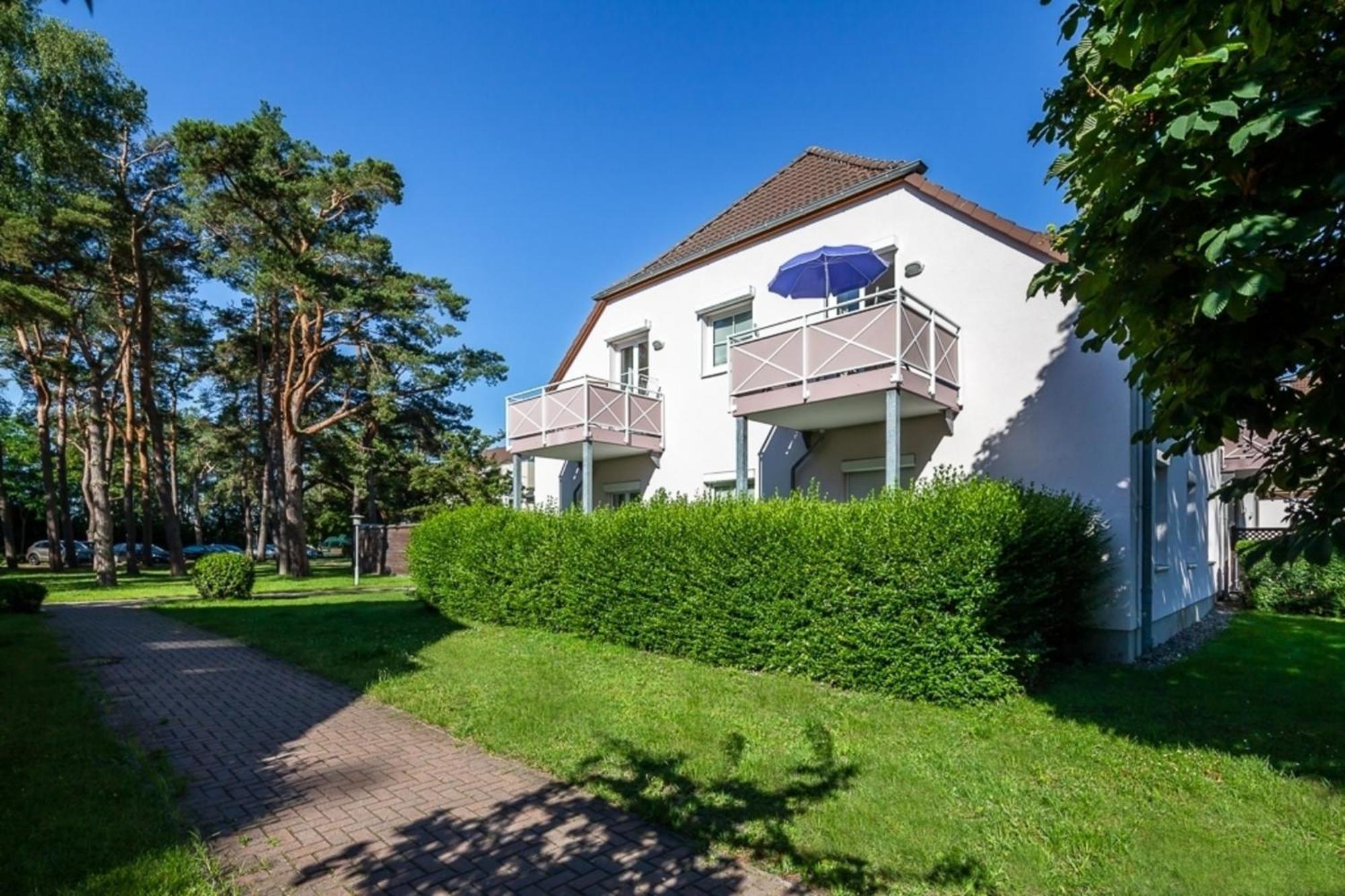 Ferienwohnung "Strandgut" Neuhaus  Екстер'єр фото